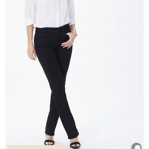 NYDJ Not Your Daughters Jeans Size 8P Black Marilyn Straight Jeans Stretchy